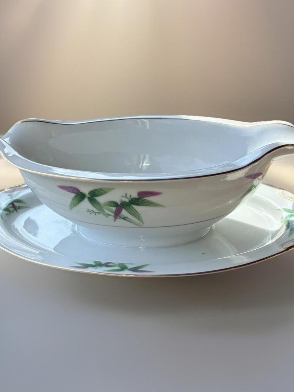 Harmony House Mandarin Gravy Boat with Attached Underplate 9.5 x 6.5 in